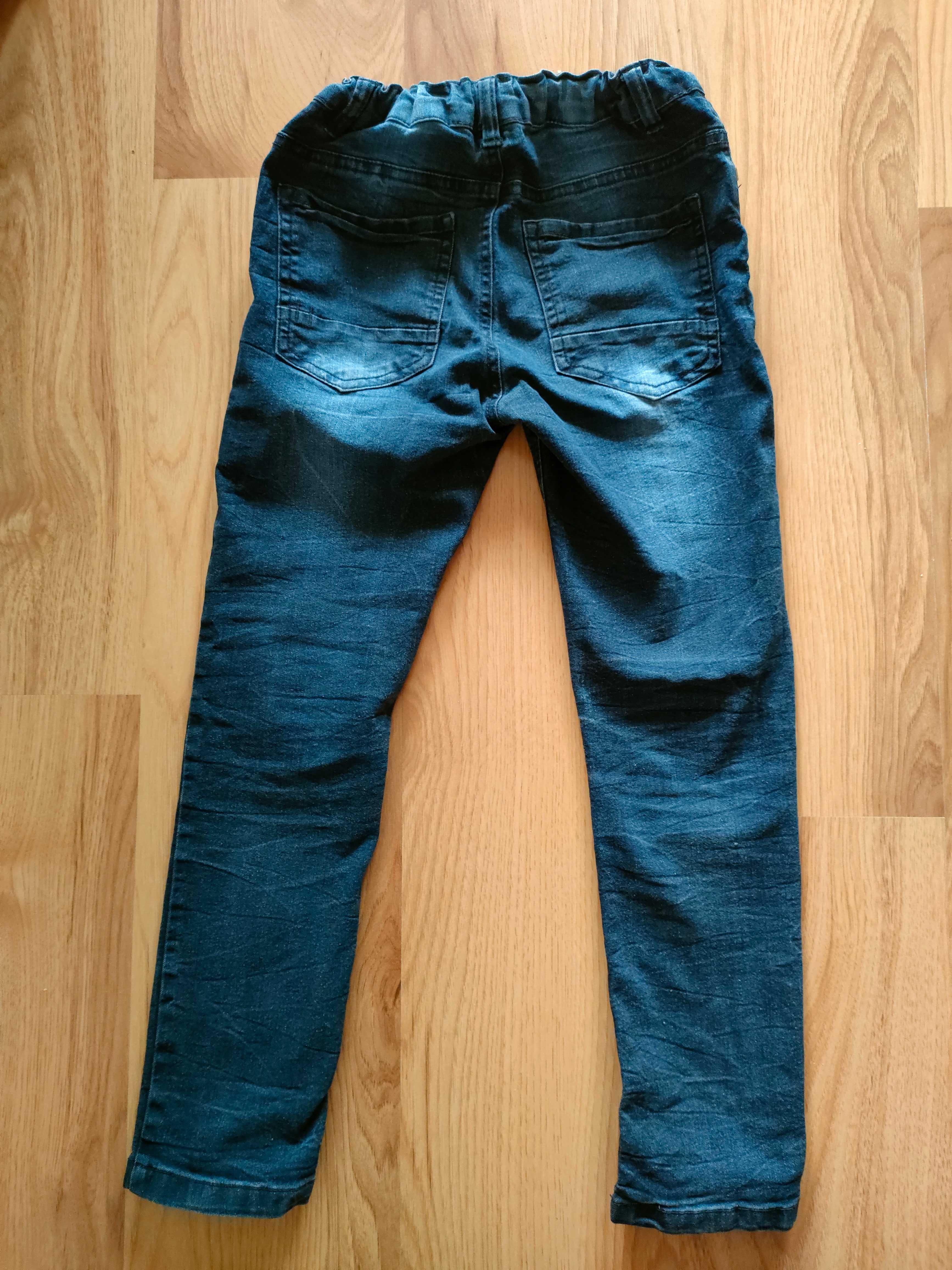 Spodnie jeansy chłopięce r. 146