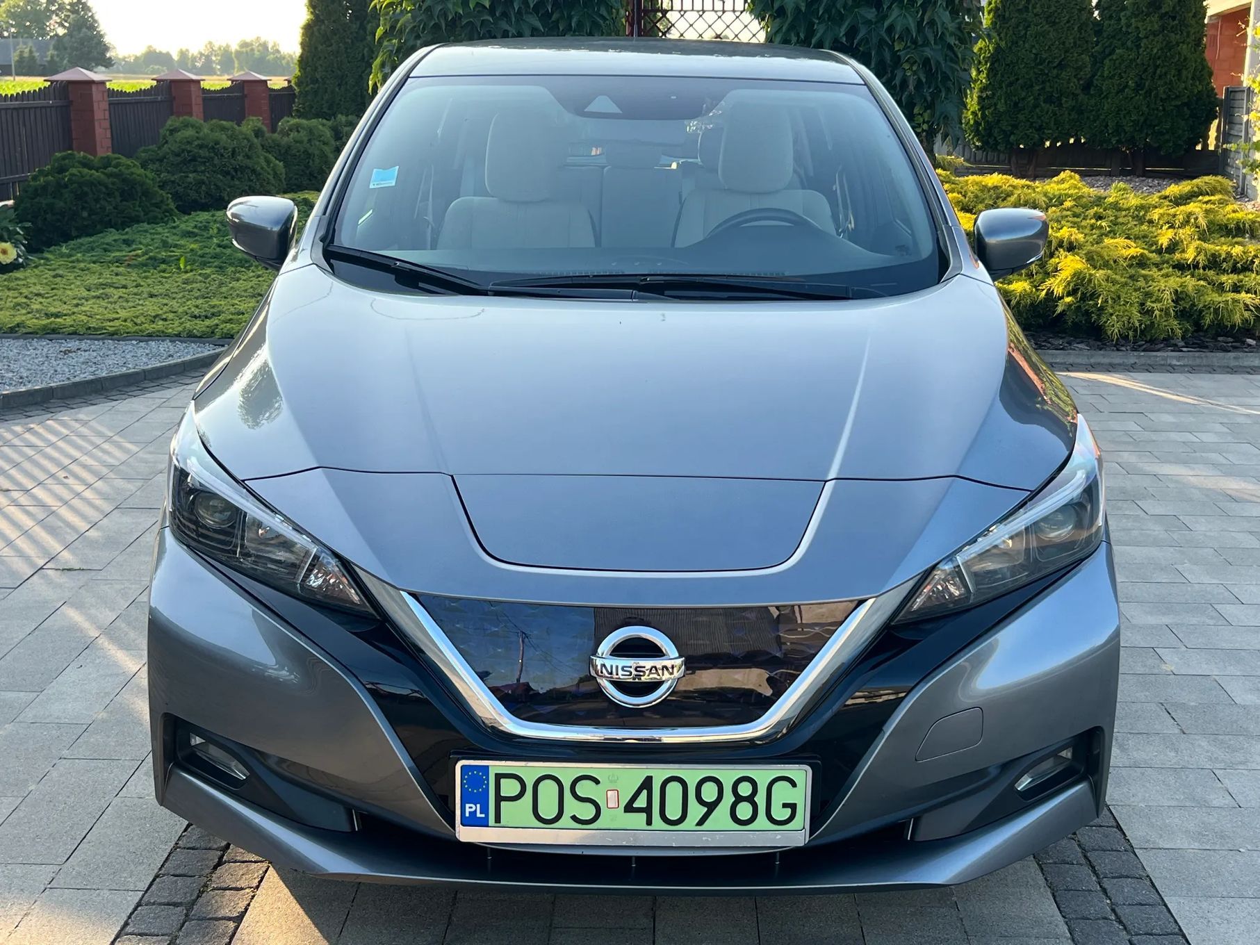 Nissan Leaf 40KWH Acenta, Jasne wnętrze