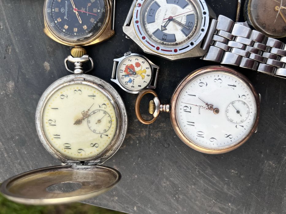 Часы ссср  полёт сигнал. Карманные