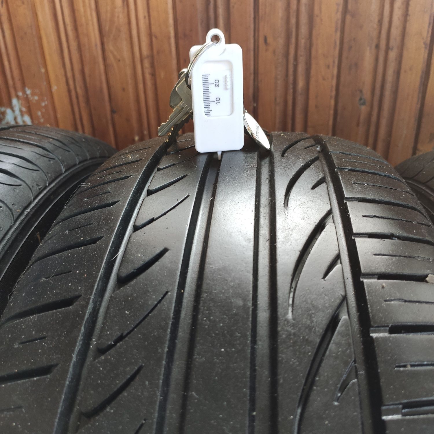 4x 225/60R16 OPONY LETNIE HANKOOK 225/60/16 98H 6mm