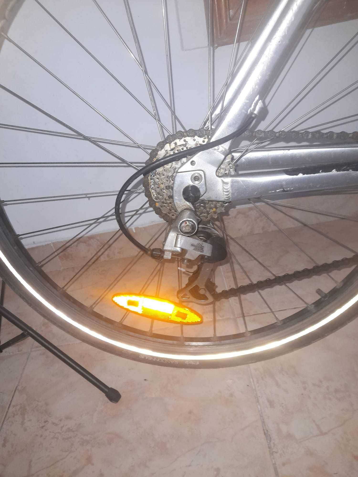 Bicicleta Mongoose 21 marchas Rapid Fire aro 26 tamanho 17,5
