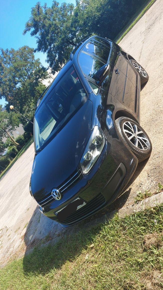Samochód osobowy VW Touran