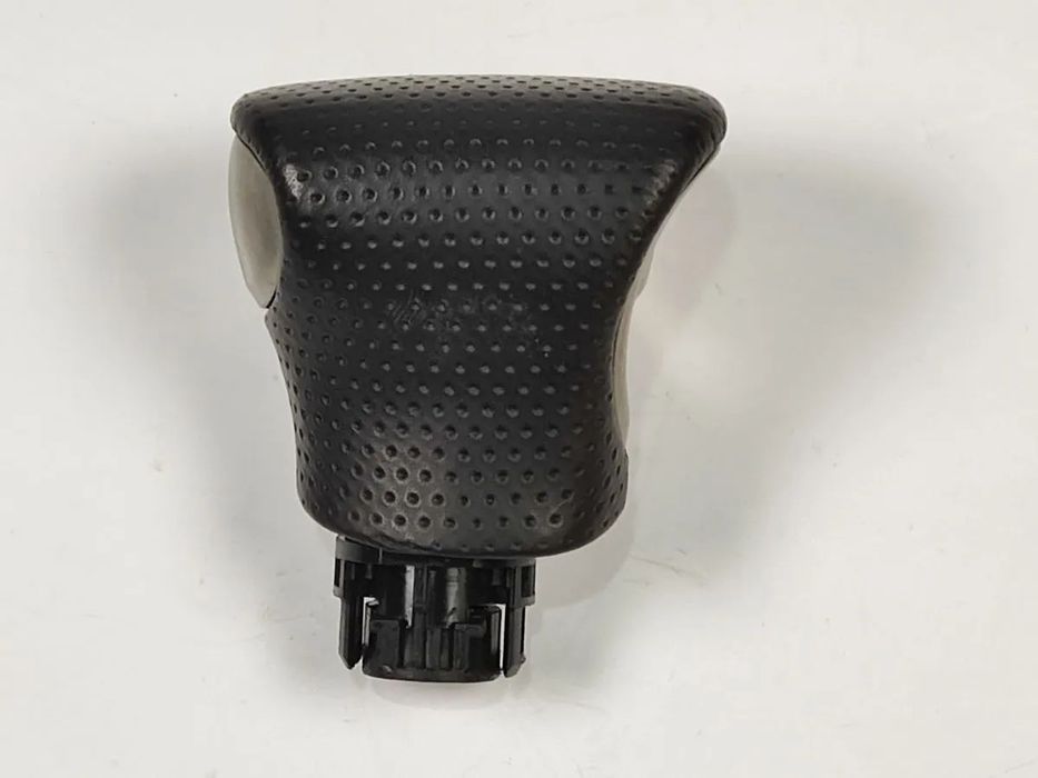 LEXUS UX 2.0i Aut 19-22r Gałka Zmiany Biegów