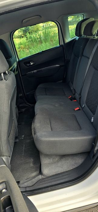 PEUGEOT 3008 STYLE Ano 2015  a diesel