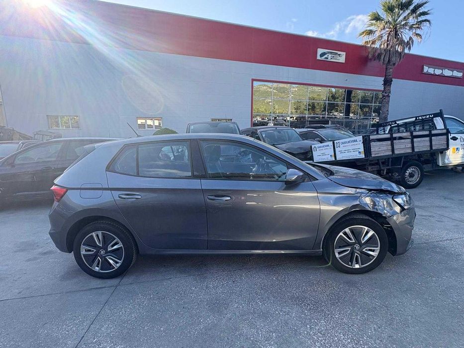 Skoda Fabia 2023 — Salvado