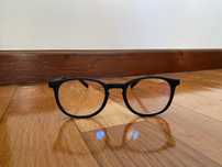 Oculos de leitura praticamente novos