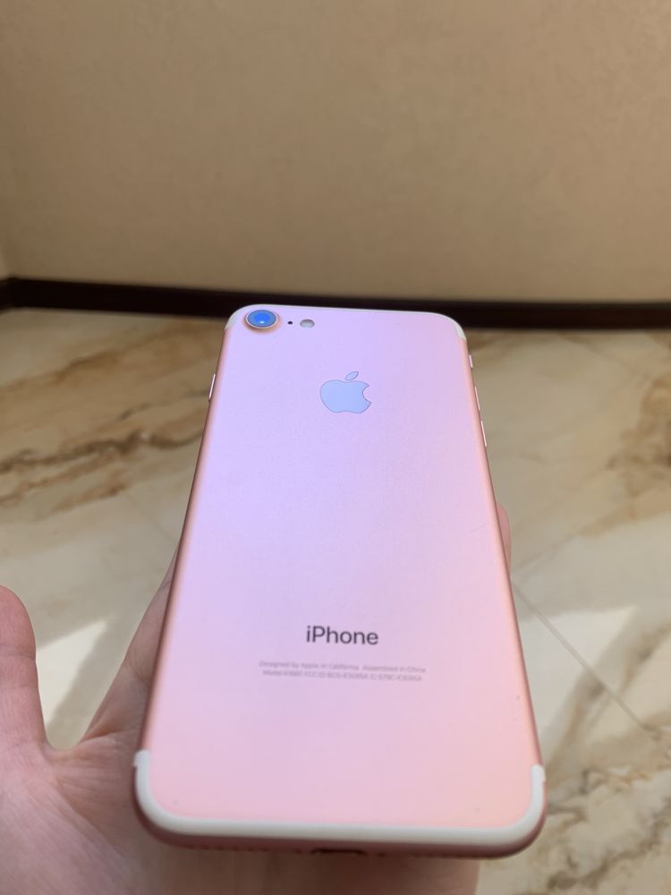 iPhone 7 rose pink