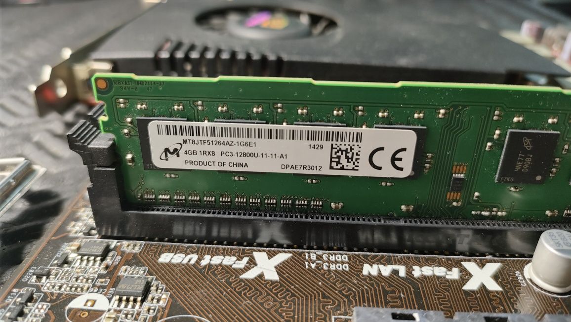 Płyta główna FM2A55M-HD+ AMD A8 5600 4GB DDR3 GPU 2GB