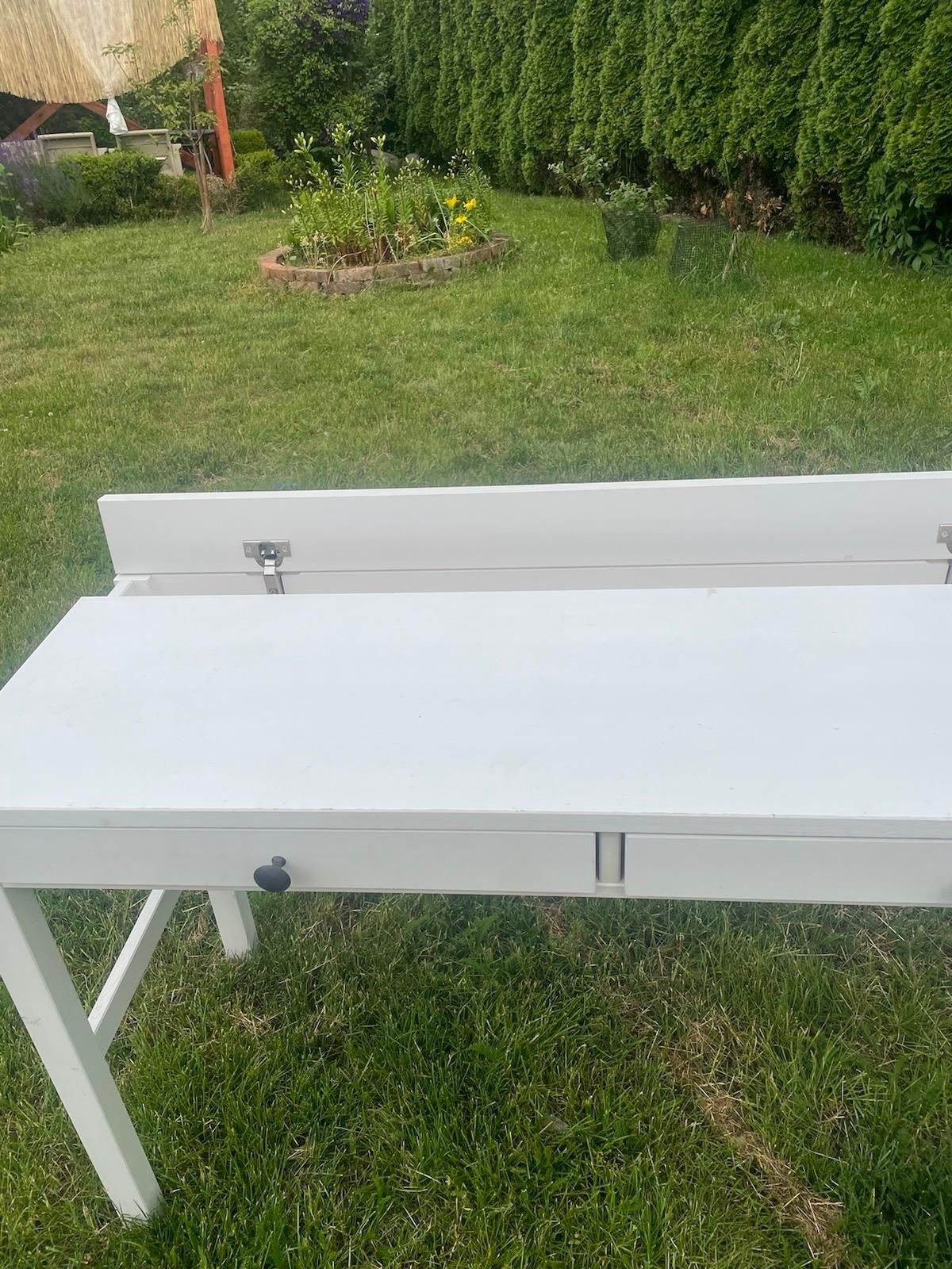 Biurko Ikea wąskie białe