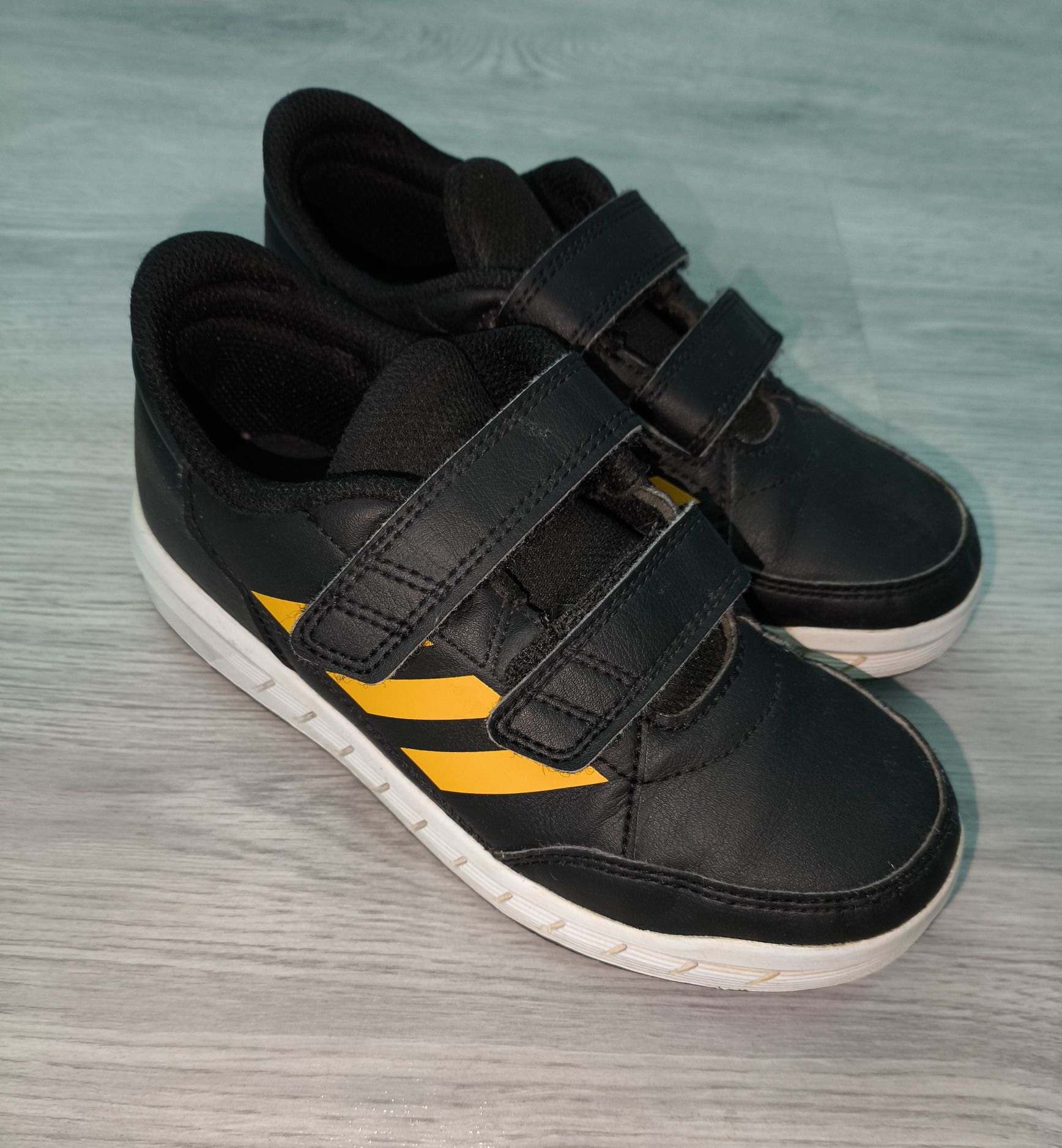 Adidas Buty sportowe  Adidasy chłopięce , dziewczęce rozmiar 31,5