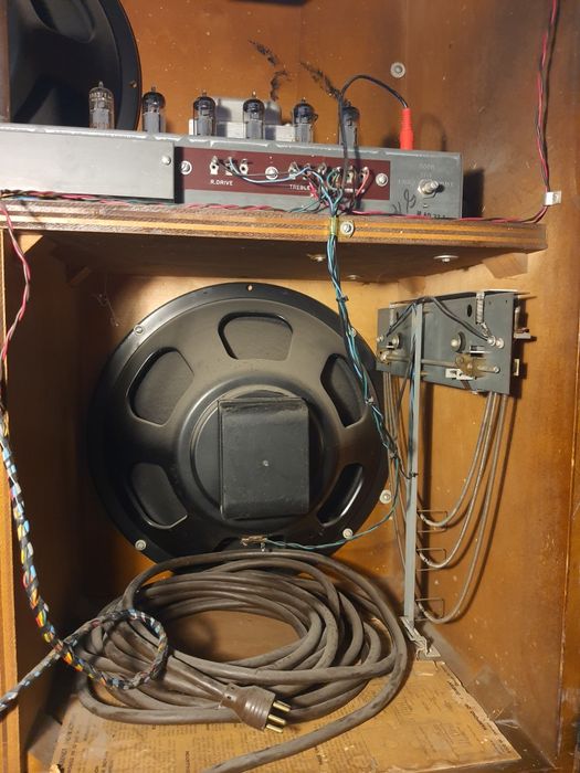 Kolumna Hammond PR40