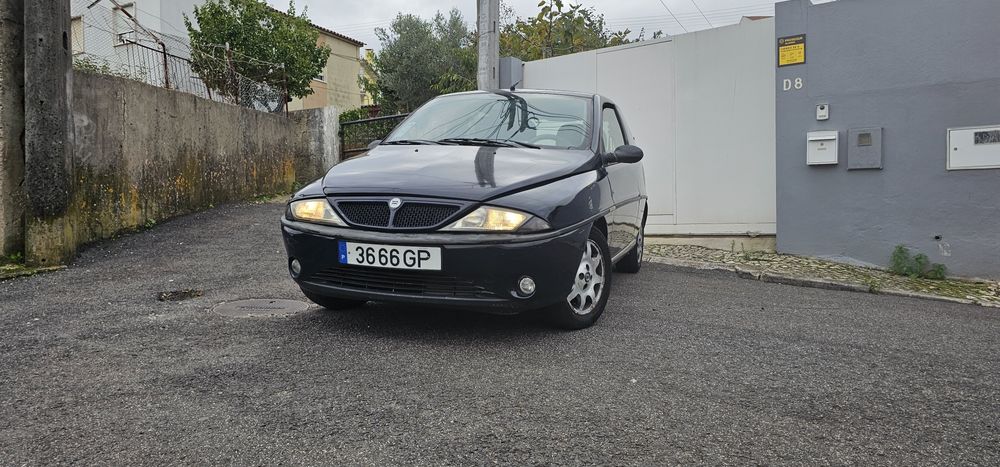 Lancia Y 1.2 16v