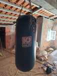 Saco de boxe em bom estado