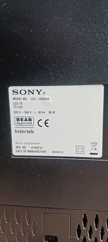 TV LCD Sony Bravia 32
Model KDL-32R420A
Stan bardzo dobry 
+ dekoder D