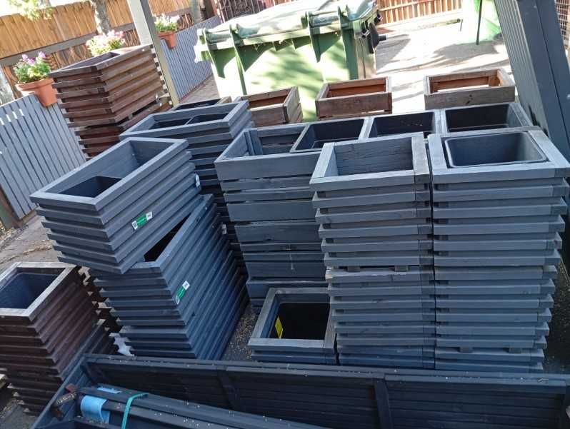 Donice drewniane antracyt -20 sztuk -NOWE-CENA - 99 PLN