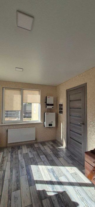 Продаж.Будинок, Завжди єсть світло з ремонтом с. Дубіївка Центр