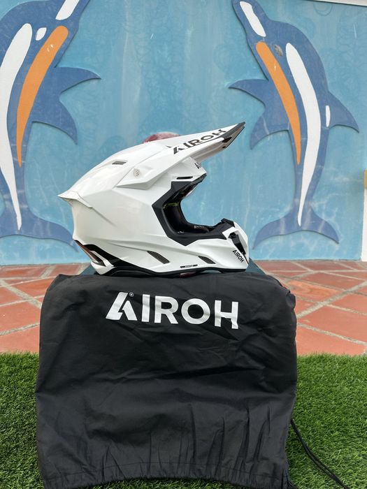 Airoh Twist 3 - Branco