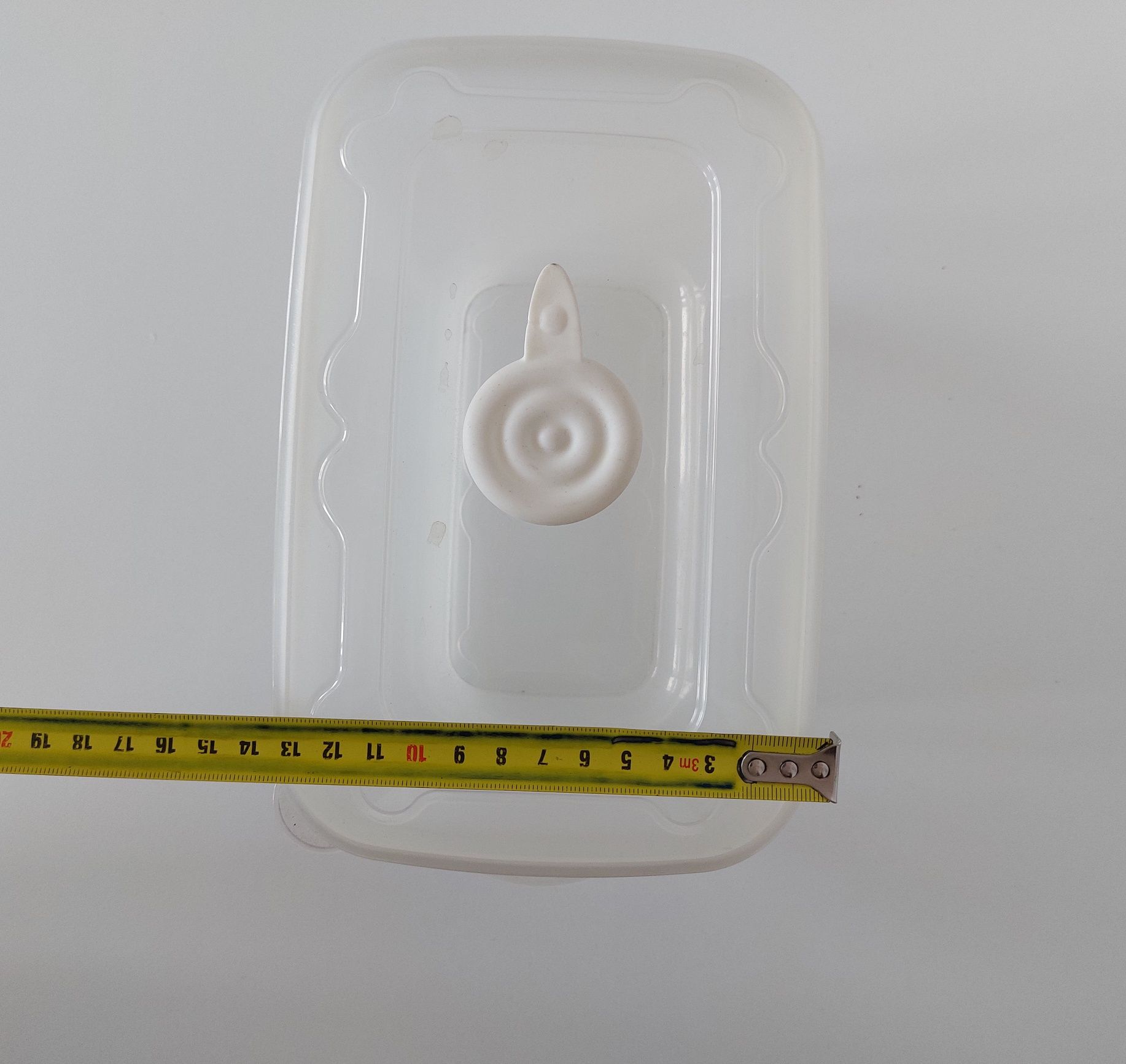Pojemnik do sterylizacji w mikrofali  z zestawu Tommee Tippee