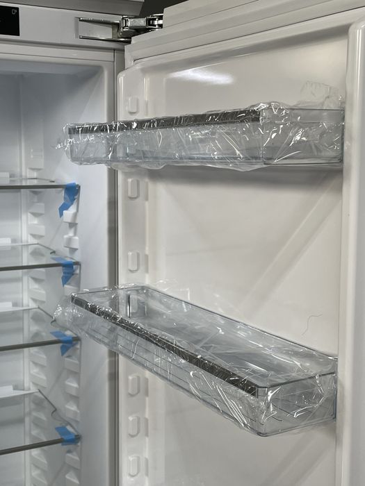 Вбудований Холодильник Miele K 7715 ПРЕМІУМ клсу 2025 року НОВИЙ