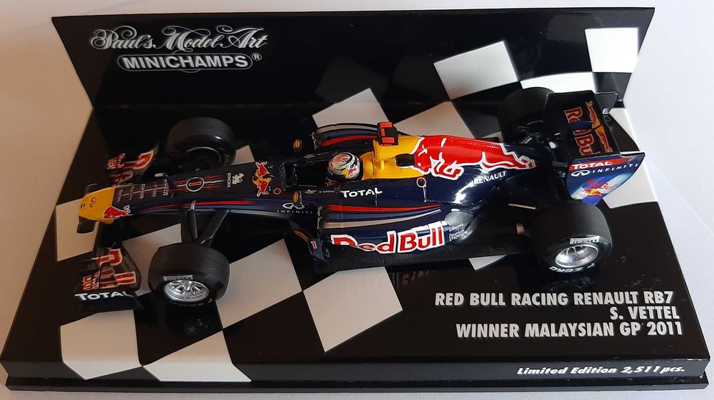 S Vettel F1 Red Bull RB7 GP Malásia 2011 Minichamps 1:43