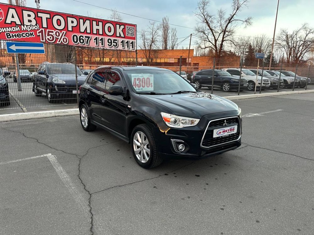 Mitsubishi (1147дгп) Outlander Sport (ВНЕСОК від 30%) Авторинок МЕТРО