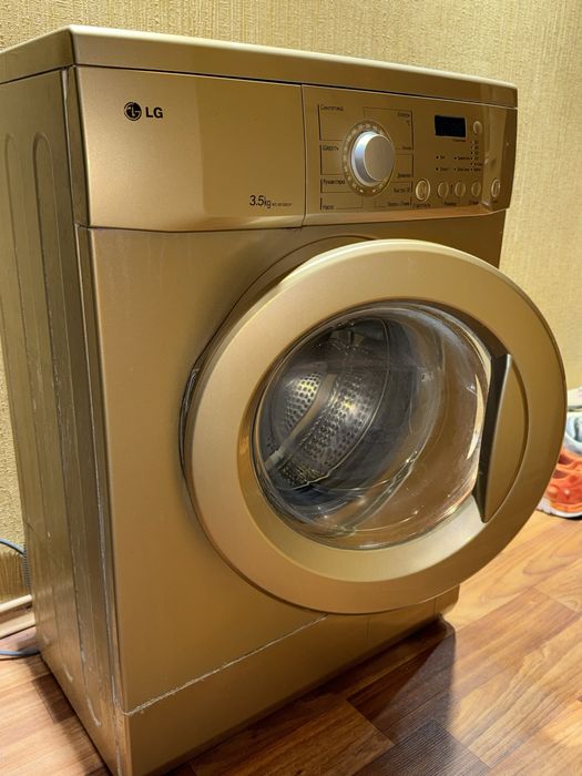 Пральна машинка LG