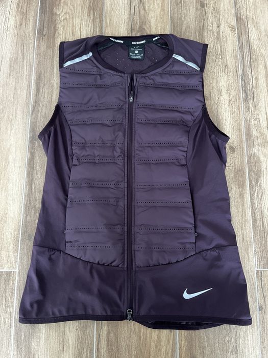 Жилетка жін. Nike Aeroloft