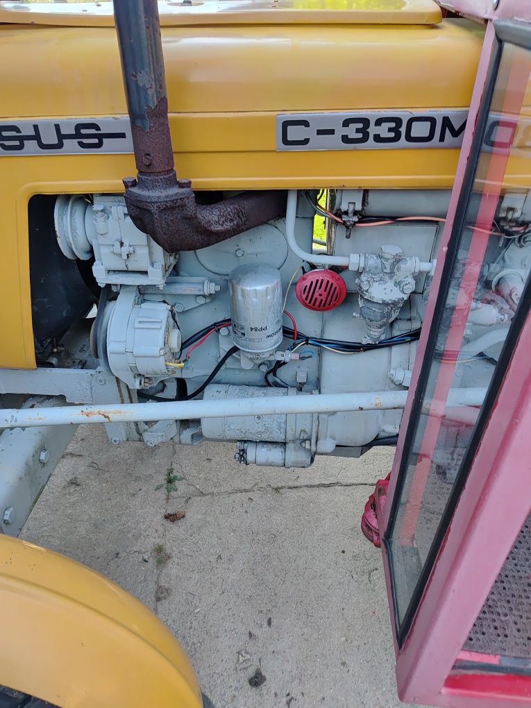 Ursus 330M 1990r  oryginał- stan idealny- mało używany.