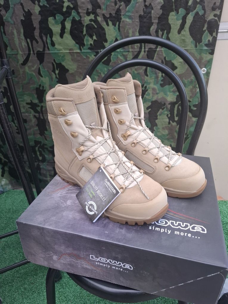 Buty wojskowe taktyczne Lowa Desert r 47