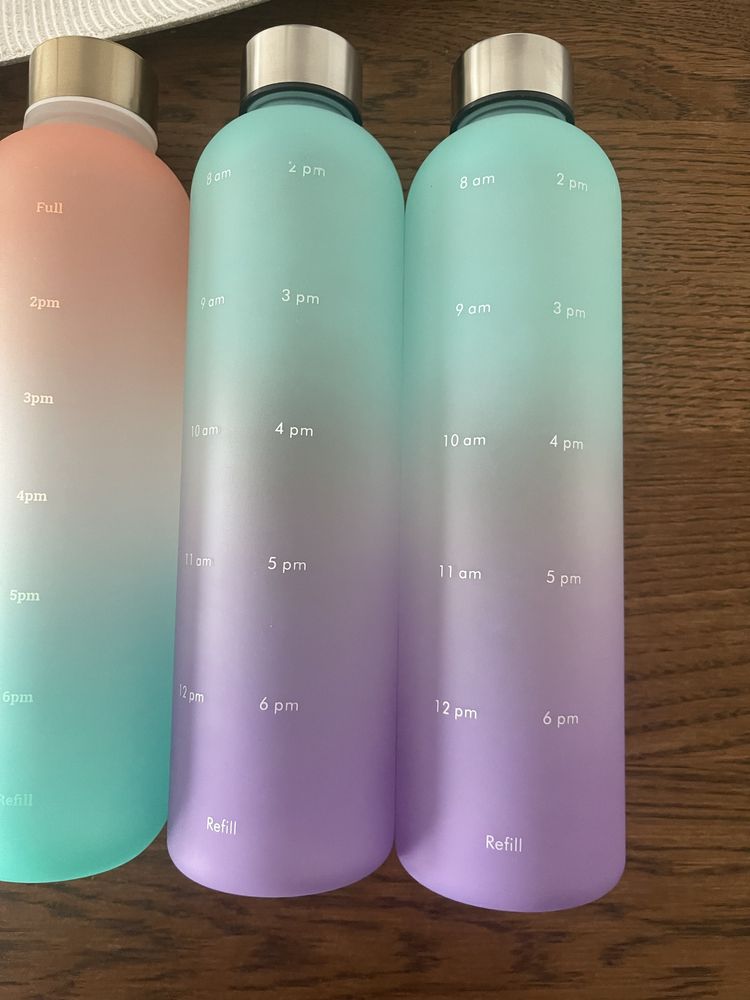 Garrafa de agua multicolor - 1 litro