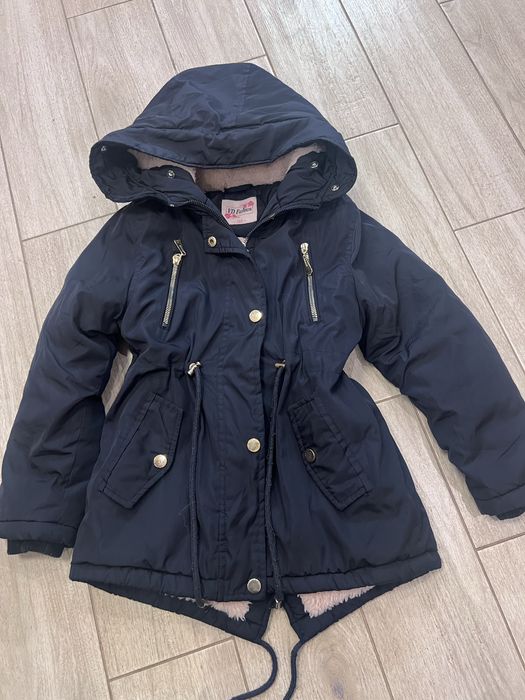 Парка для дівчинки