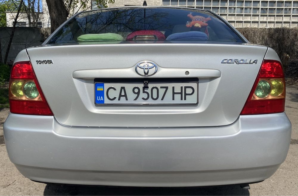 Продам Toyota Corolla 2004 e120