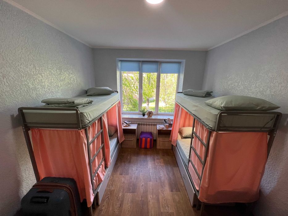 Поселение групп в современный Хостел по пр. Валерия Лабановского, Киев!-2-555.biz.ua