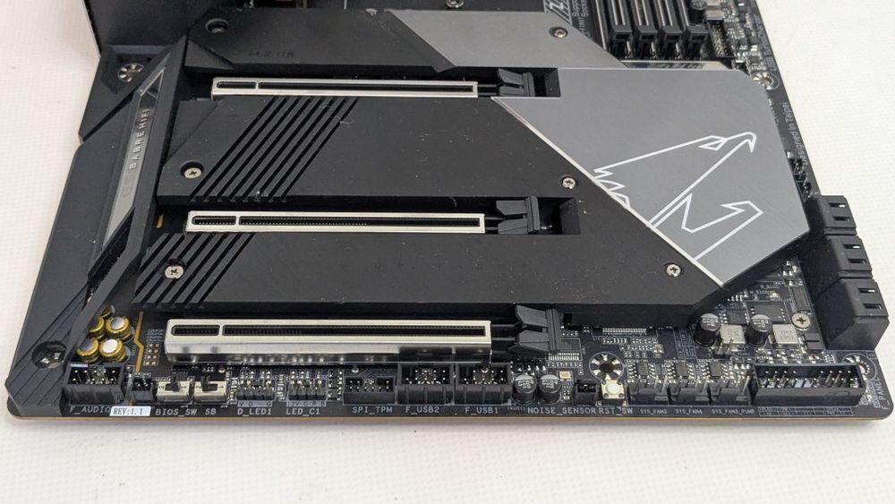 Топ Материнская плата Gigabyte Z490 Aorus Master Socket 1200\Гарантія!