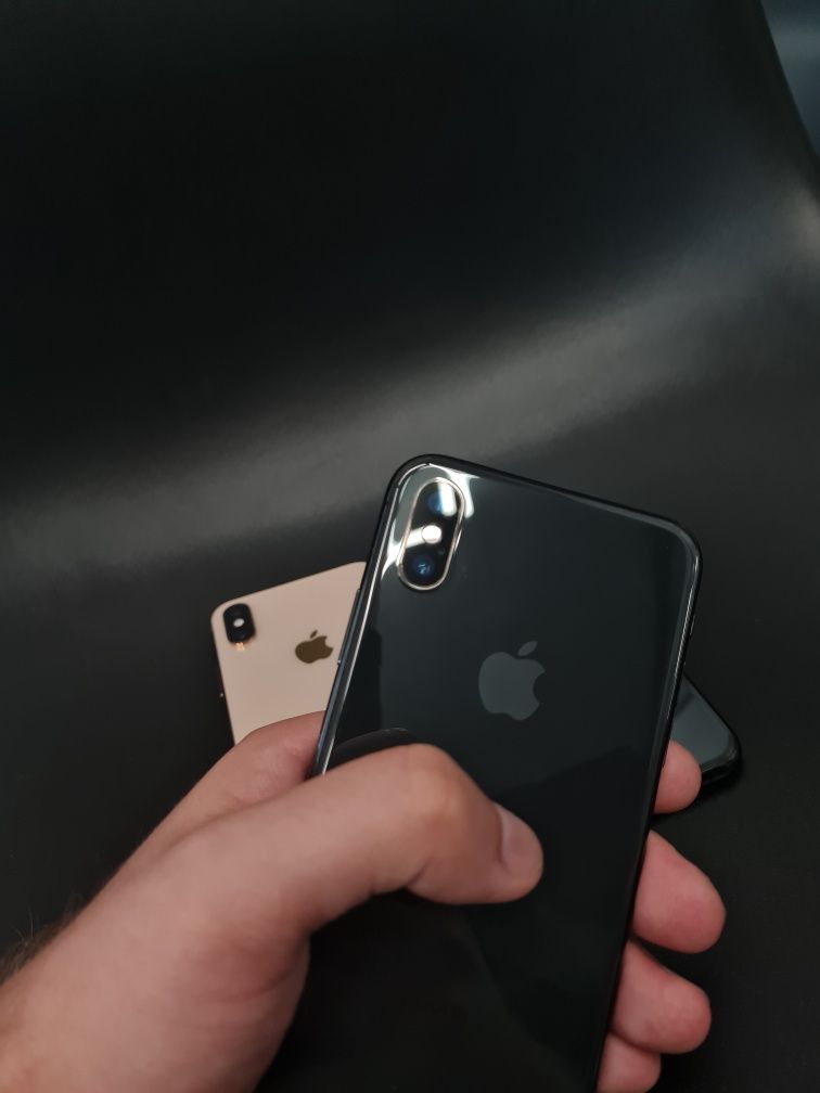 Iphone XS 64gb gold/space gray