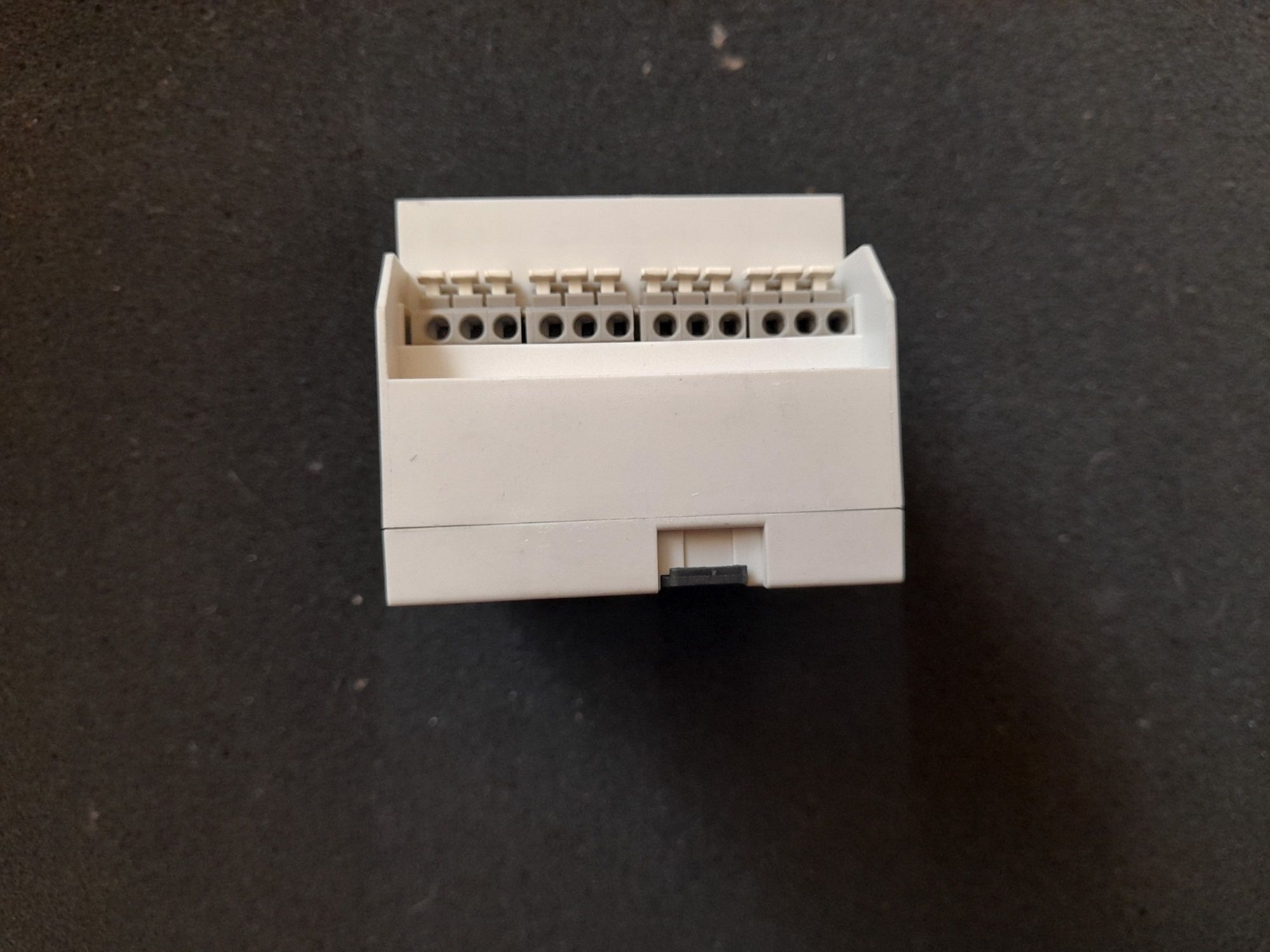 Переключатель нагрузки SIEMENS 5WG1 510-1AB01 instabus EIB KNX