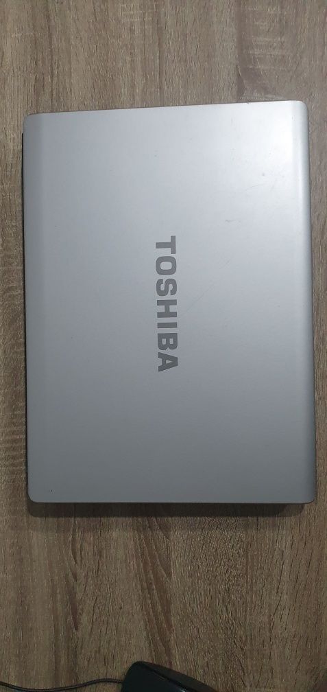 Toshiba Satellite L300 1A8