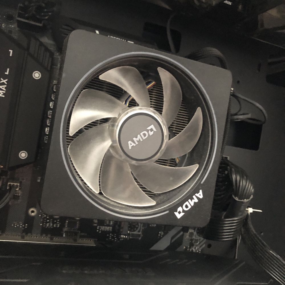 AMD Ryzen 7 2700x процесор