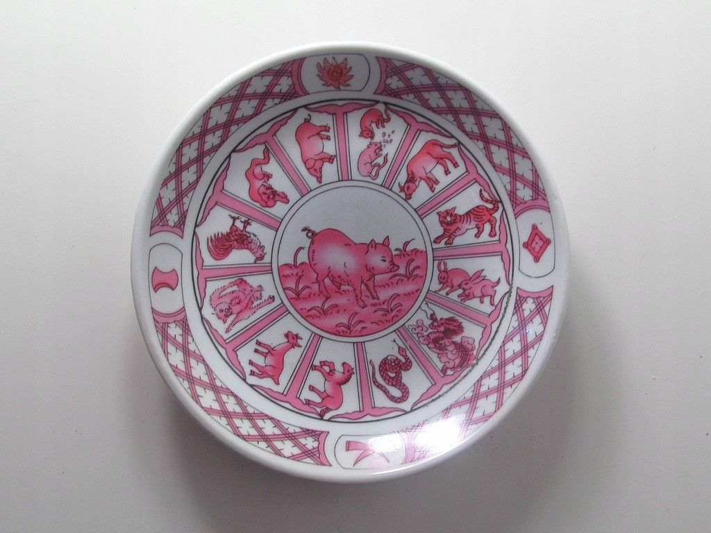 porcelanowy talerzyk chiński zodiak kalendarz