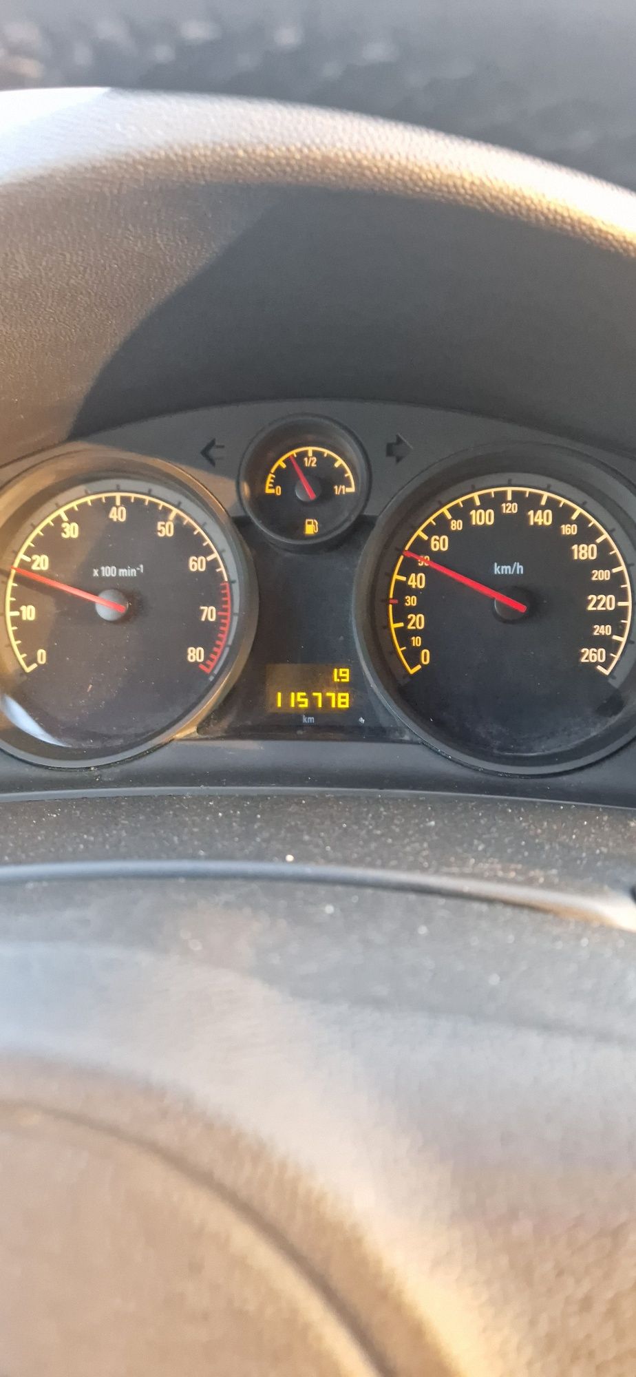Opel автомобіль  астра