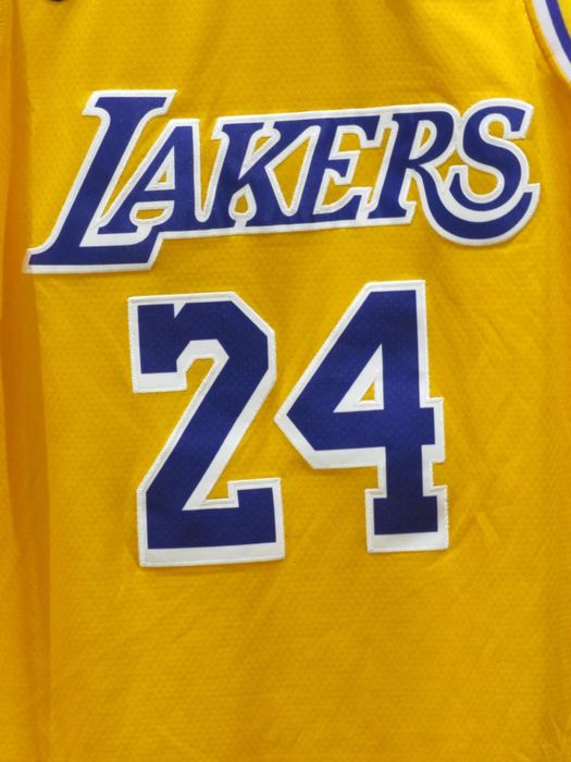 Jersey NBA Kobe Bryant | Lakers Amarela | Swingman NOVA | Tamanho M