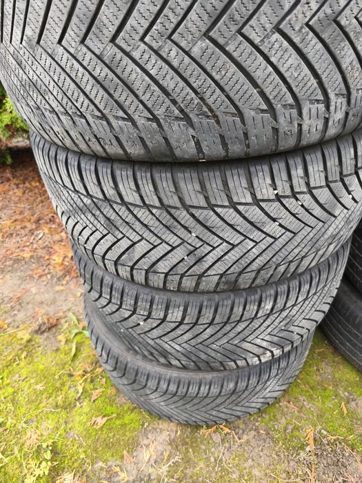 Opony wielosezonowe m+s 245/40 19 4szt Tristar 2019 3PMSF zimowe lato