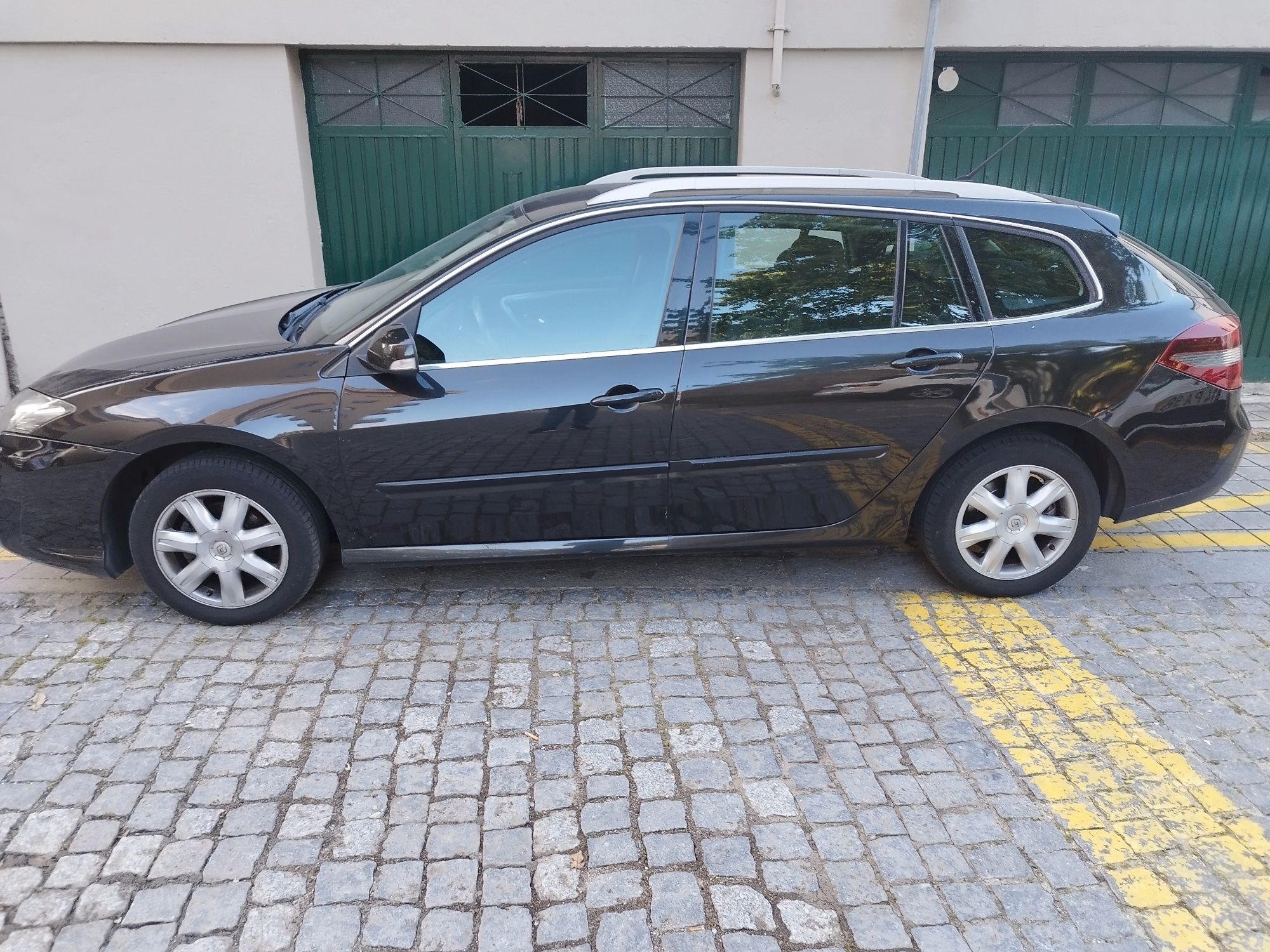 Renault Laguna 1.5 diesel (possibilidade de financiamento)