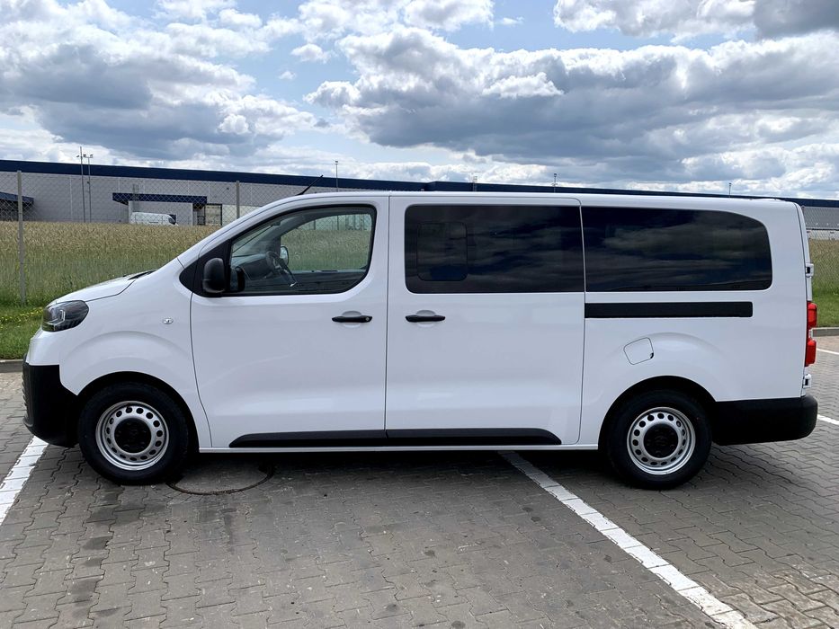 Wynajem busa 7 8 9 osobowego Wypożyczalnia busów BEZ LIMITU KM, NOWY !