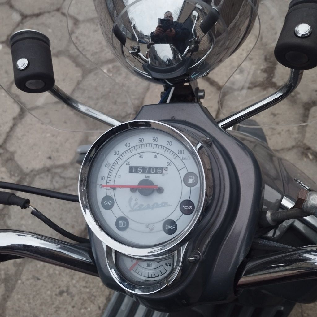 Vespa LX50, limitowana edycja,