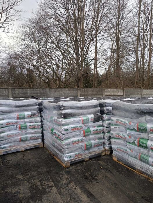 Groszek wysokokaloryczny workowany po 20 i 25 kg