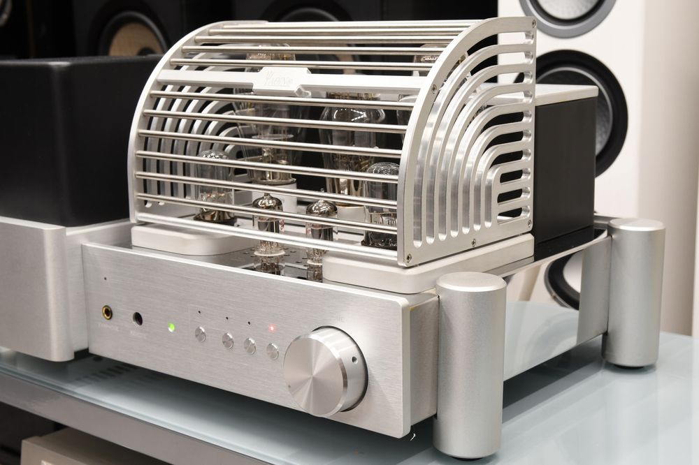 wzmacniacz stereo lampowy Yaqin MS-300C w idealnym stanie!