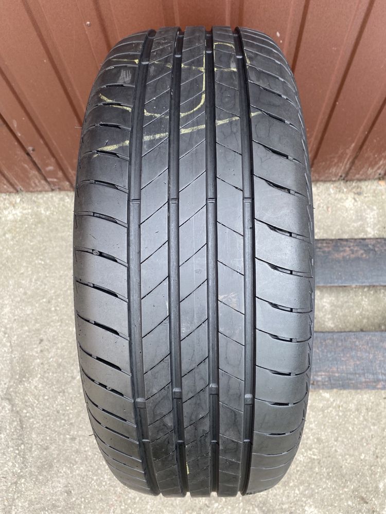 Opona 235/55r18 Bridgestone Turanza T005