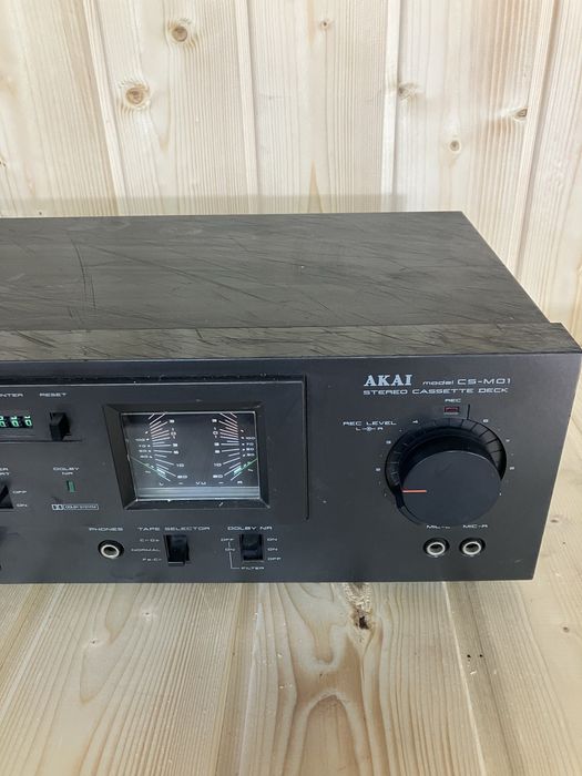 Odtwarzacz kasetowy Akai CS-M01