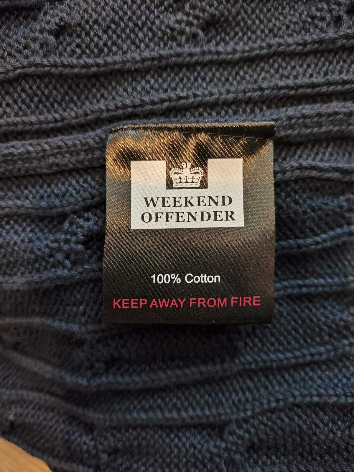 Светр Weekend Offender